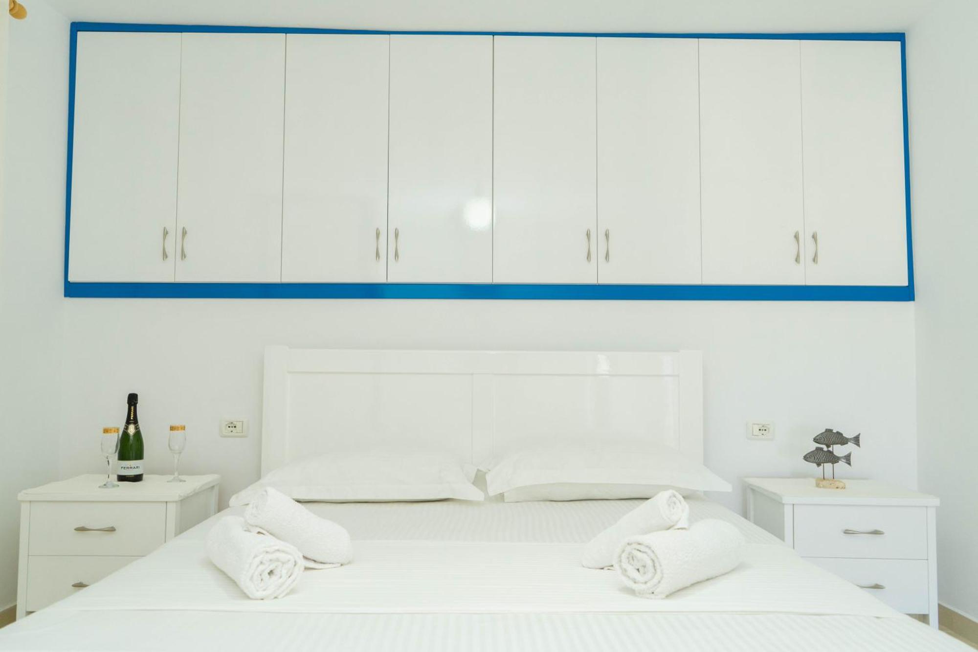 Vila Aliaj วญอเรอ ภายนอก รูปภาพ
